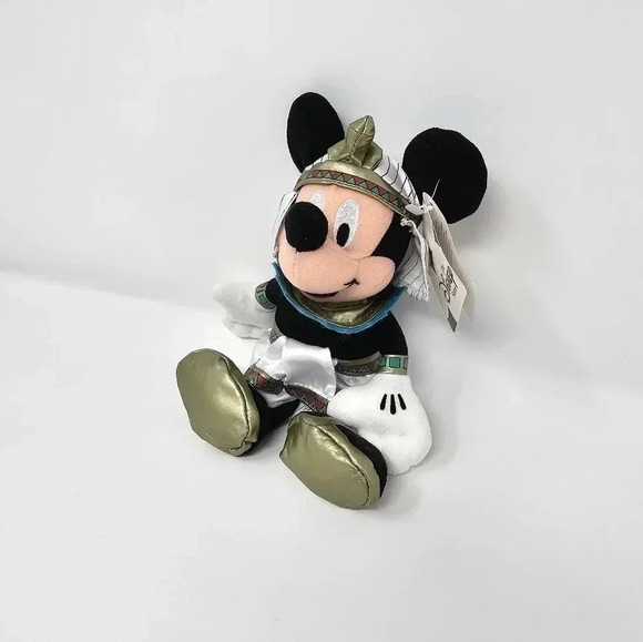The Disney Store Globe Trotting Mickey Mouse Egyptian King Plush Beanie 8" NEW - Picture 4 of 6